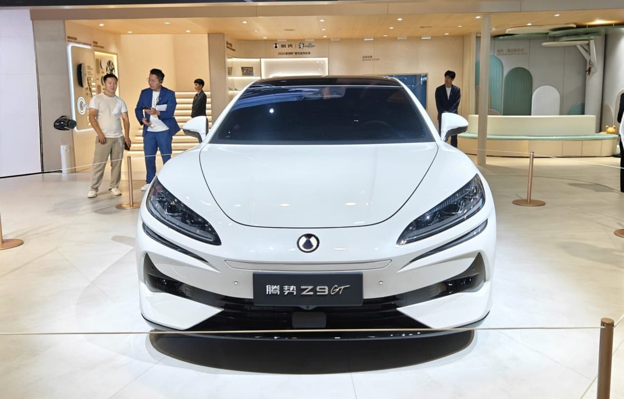 BYD Denza Z9 GT