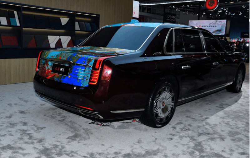 Hongqi Golden Sunflower Guoli