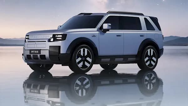 Freelander 8 hybrid SUV sets 6,002 m altitude world record