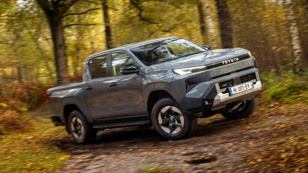 Toyota HiLux BEV