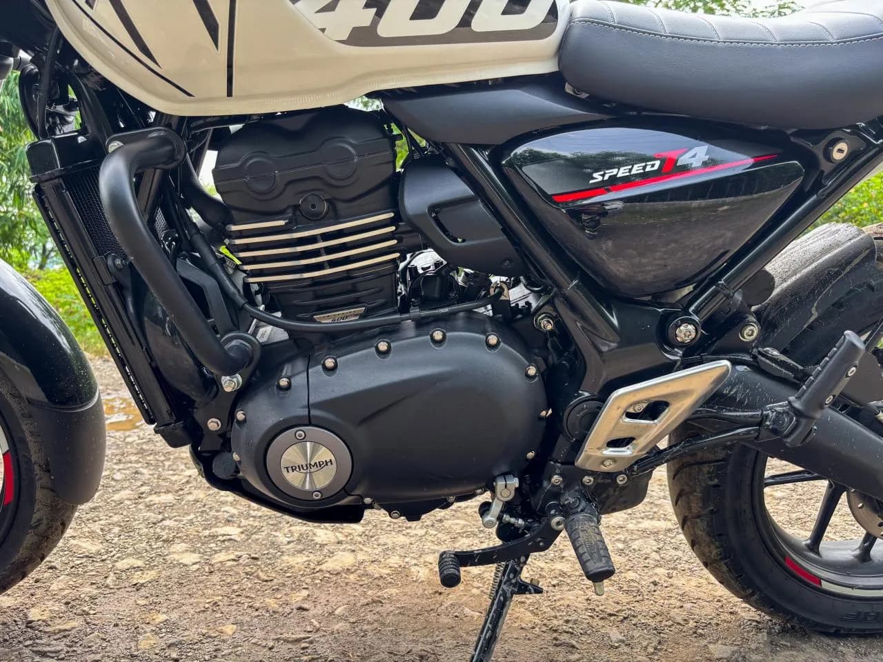 Triumph Speed T4