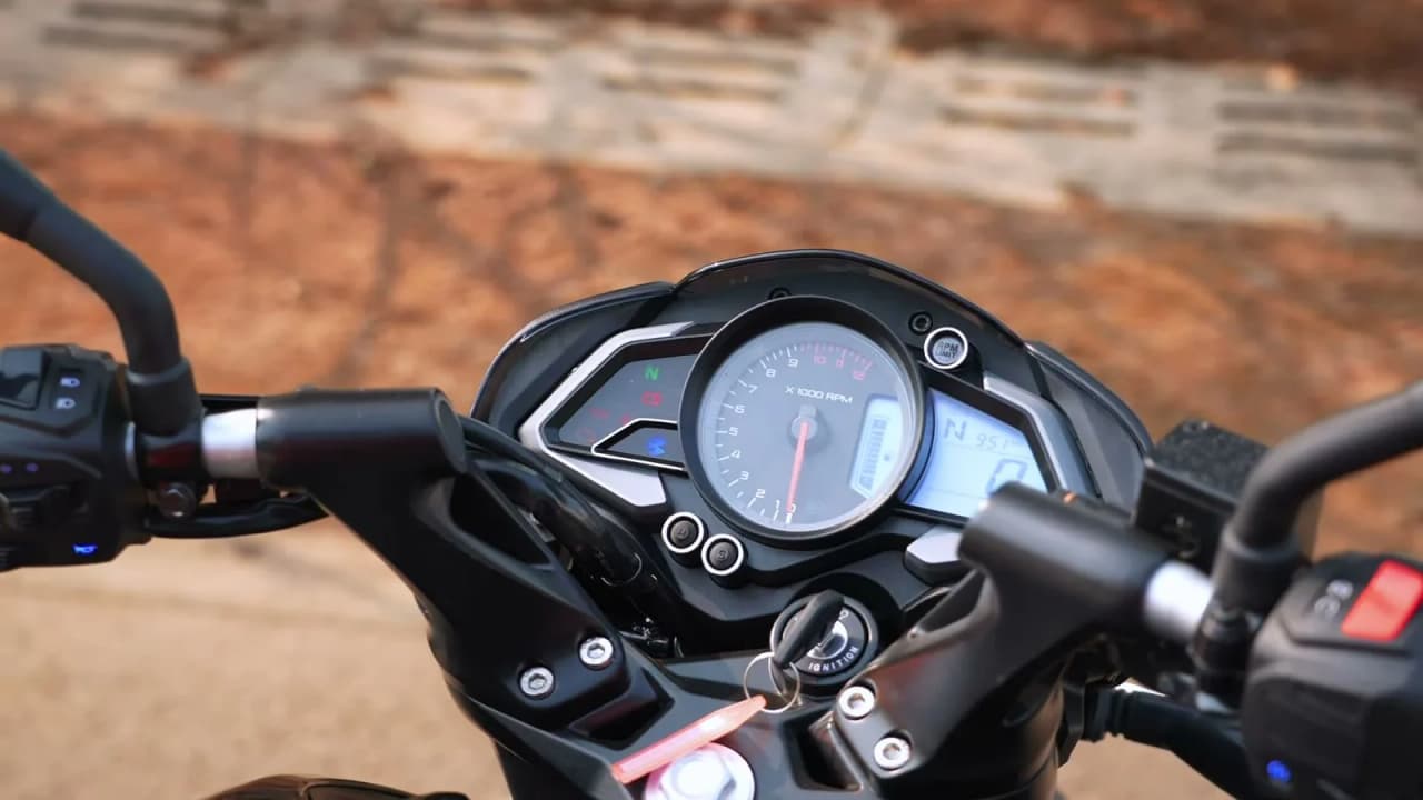 Bajaj Pulsar NS200