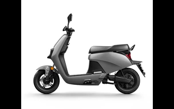 Niu Gova F600