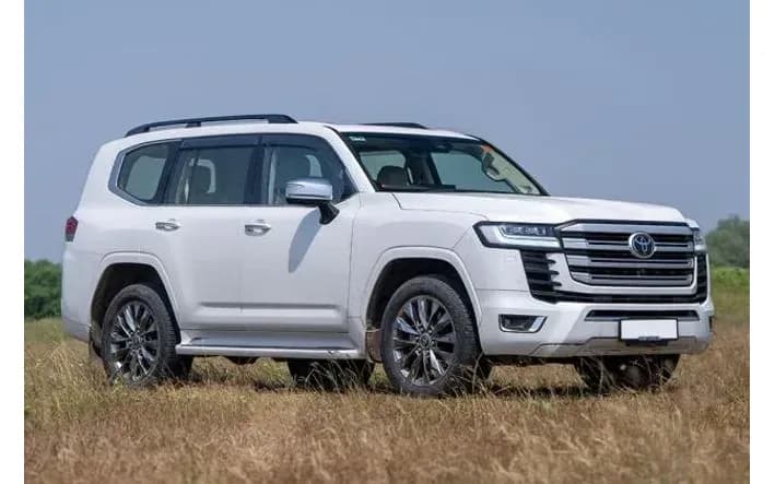 Toyota Land Cruiser 300